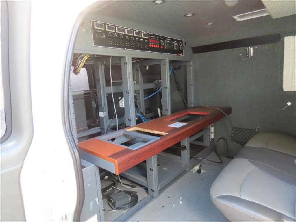 GMC 사바나 6.0 - 이미지 19