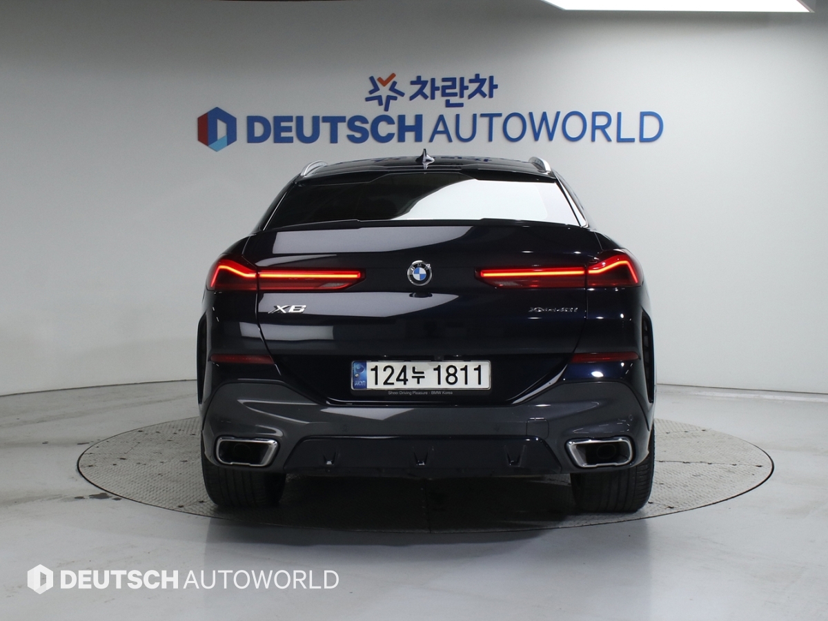 BMW X6(3세대) 40i xDrive M 스포츠팩 - 이미지 17