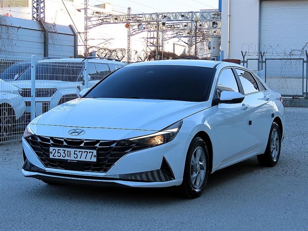 현대 아반떼(CN7) 1.6 가솔린 모던 - 이미지 3