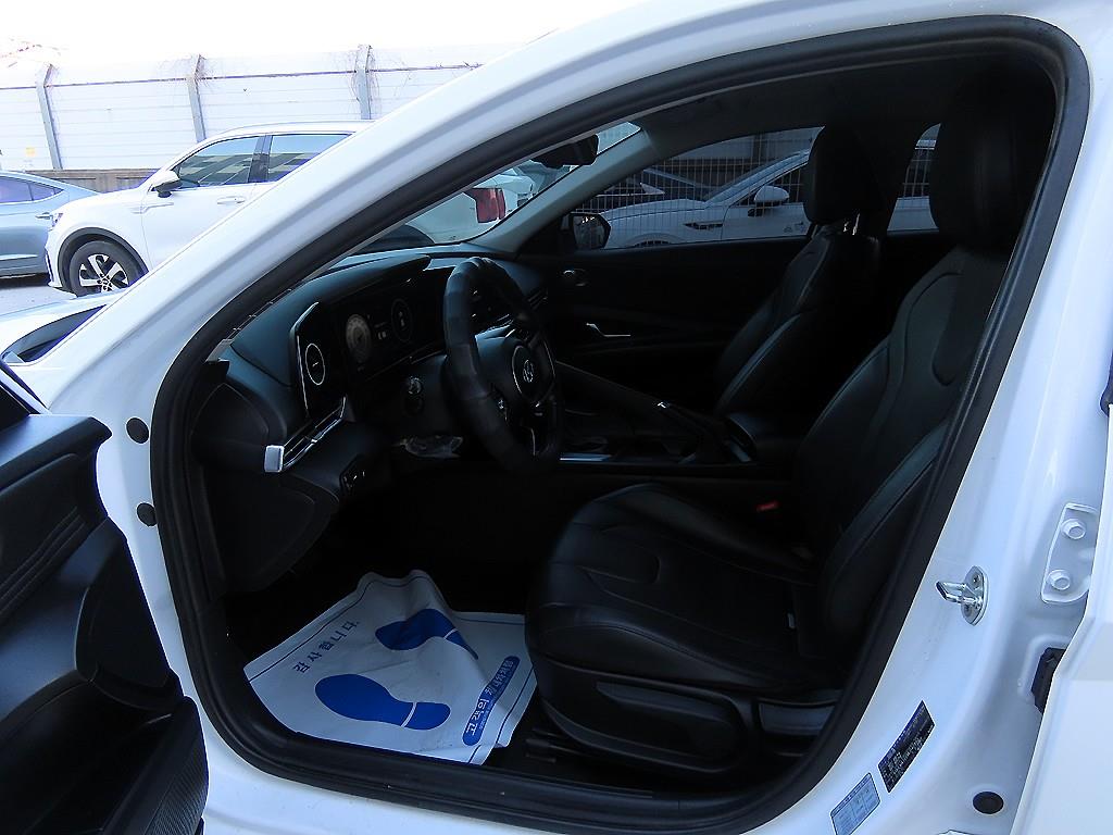 현대 아반떼(CN7) 1.6 가솔린 모던 - 이미지 17