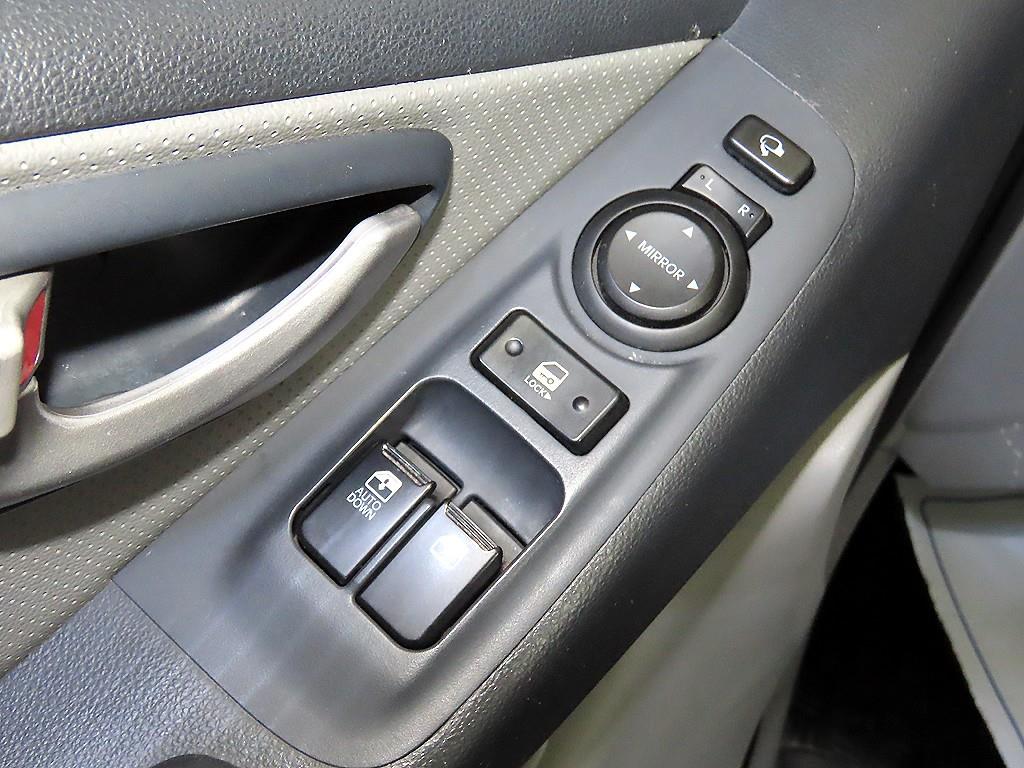 현대 그랜드스타렉스 5인승 디젤 밴 CVX 럭셔리 - 이미지 9