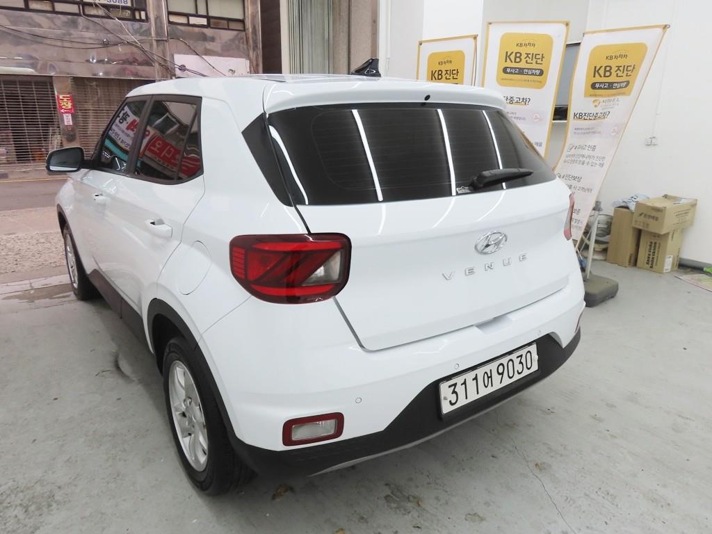 현대 베뉴 1.6 가솔린 모던 플러스 - 이미지 2