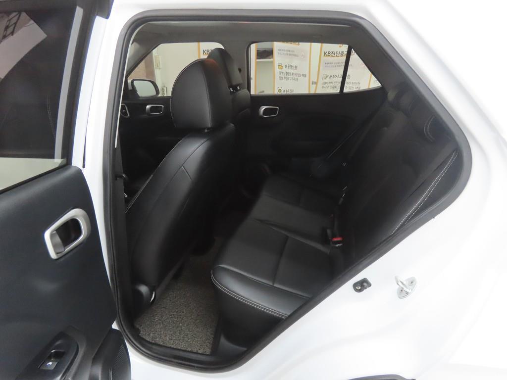 현대 베뉴 1.6 가솔린 모던 플러스 - 이미지 5