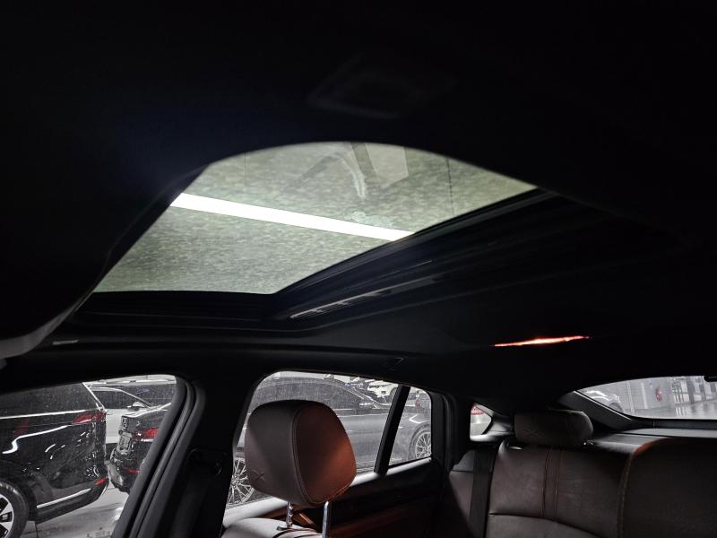 BMW X4 28i xDrive - 이미지 13