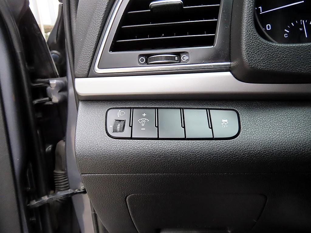 현대 아반떼AD 1.6 GDi 스마트 스페셜 - 이미지 5