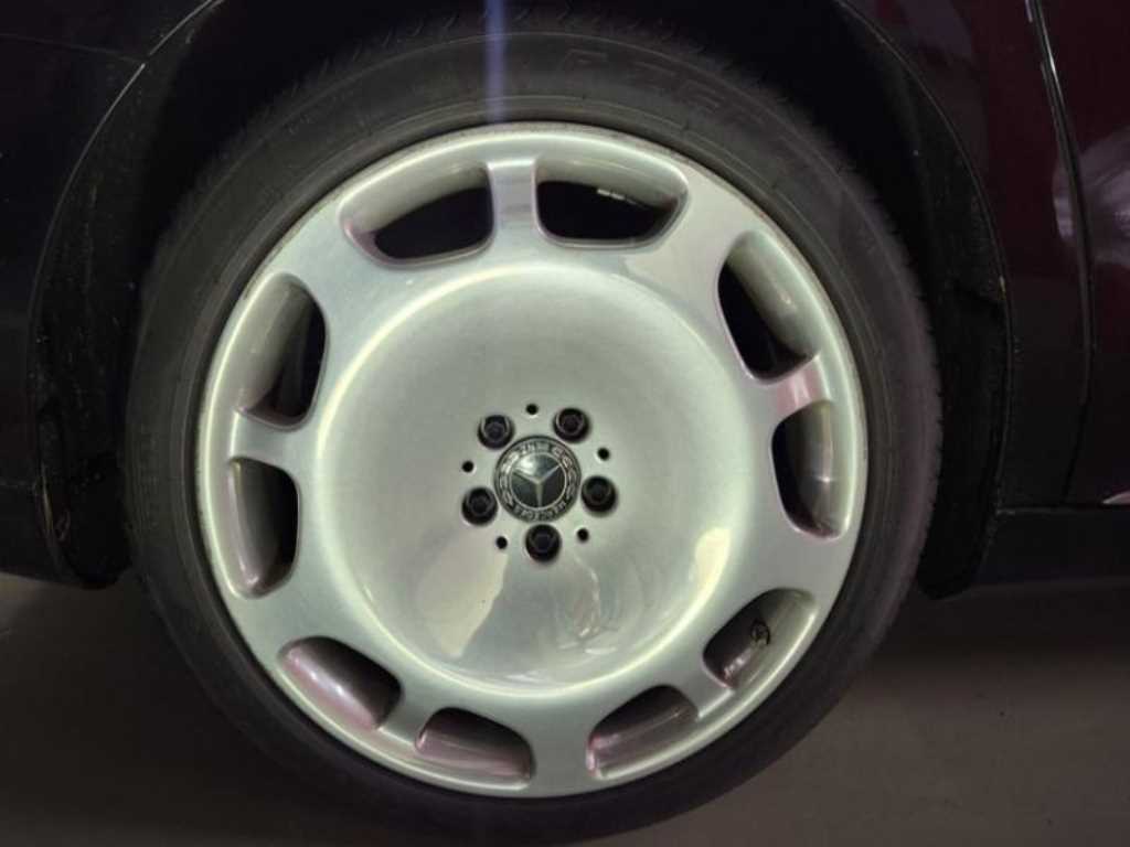 벤츠 S클래스(6세대) 마이바흐 S500 4매틱 - 이미지 9