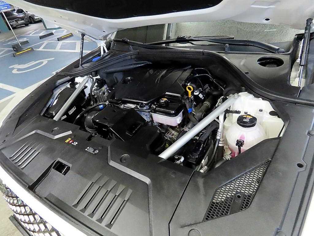 제네시스 GV70 2.5T AWD 기본형 - 이미지 16