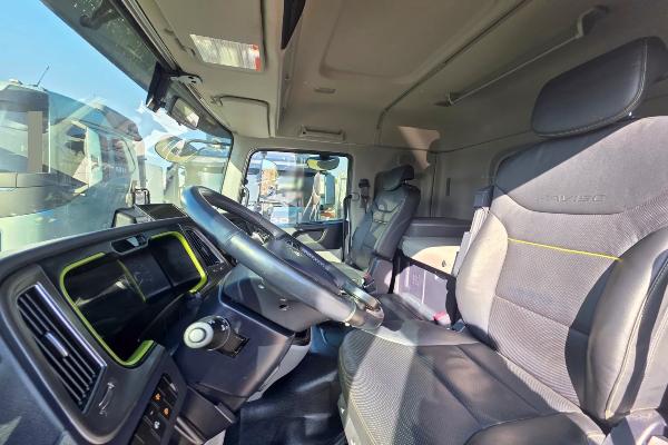 한국상용트럭 카고 9.5톤 - 이미지 8