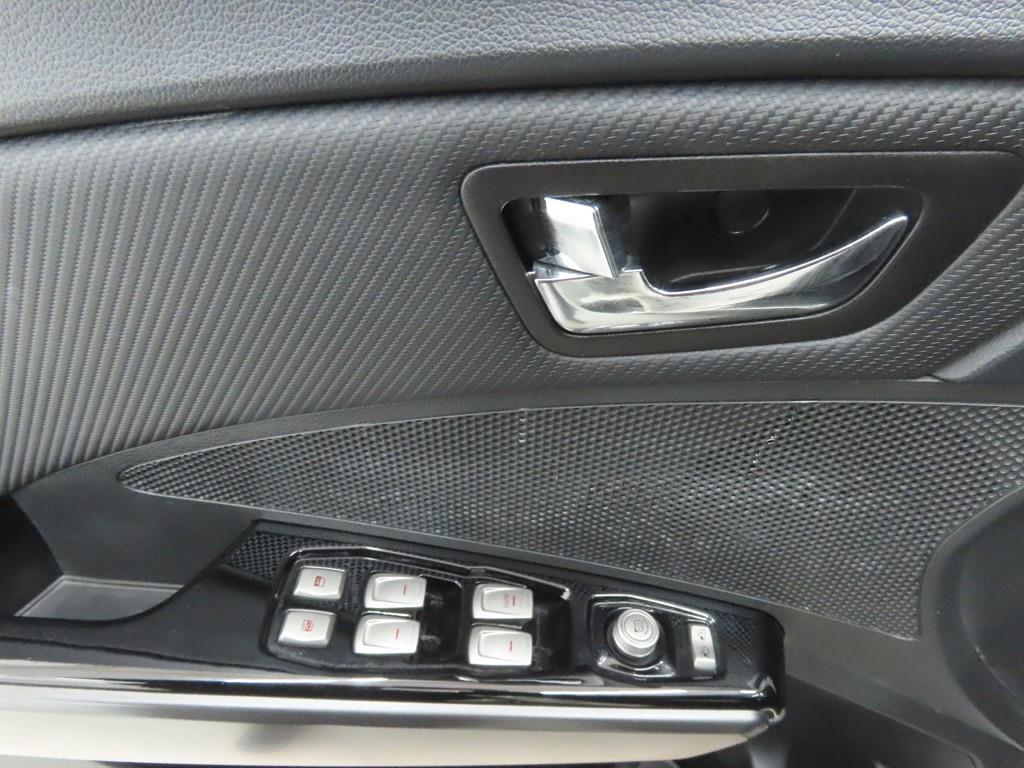 KG모빌리티(쌍용) 티볼리 가솔린 2WD VX - 이미지 3