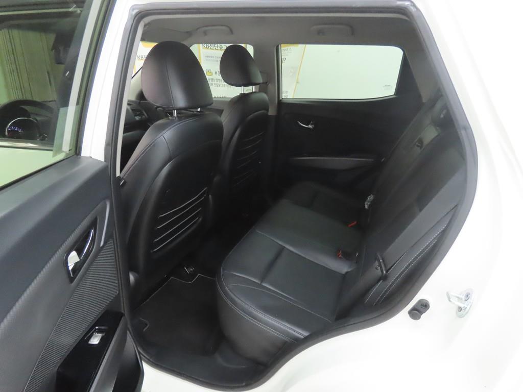 KG모빌리티(쌍용) 티볼리 가솔린 2WD VX - 이미지 6