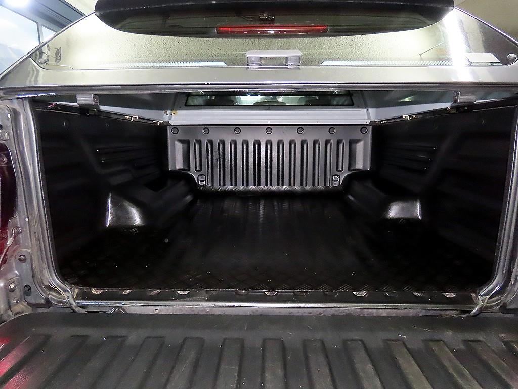 KG모빌리티(쌍용) 렉스턴 스포츠 칸 디젤 2.2 4WD 프레스티지 스페셜 다이나믹 5링크 - 이미지 5