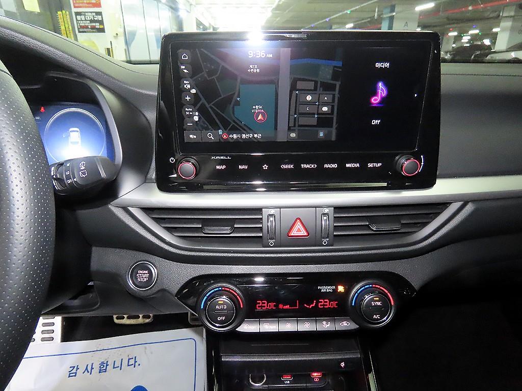 기아 더 뉴 K3 1.6 GT 5도어 시그니처 - 이미지 19