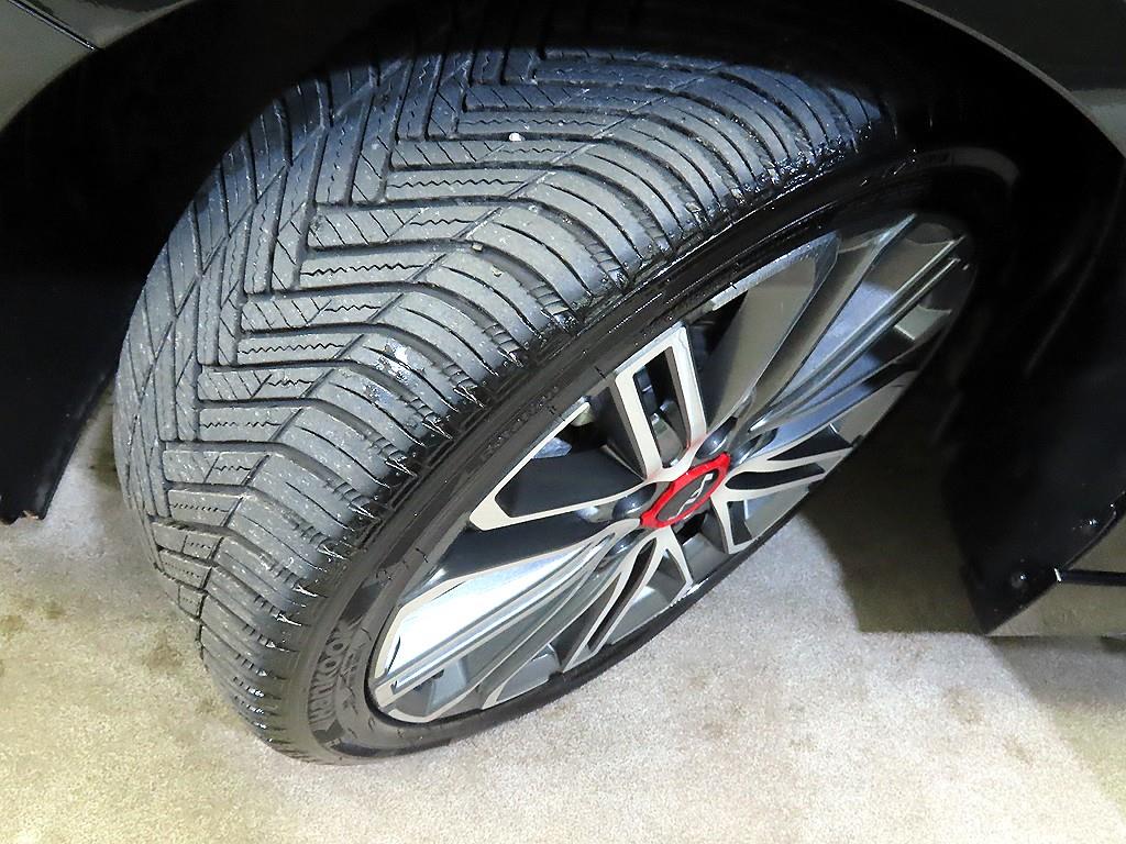 기아 더 뉴 K3 1.6 GT 5도어 시그니처 - 이미지 9