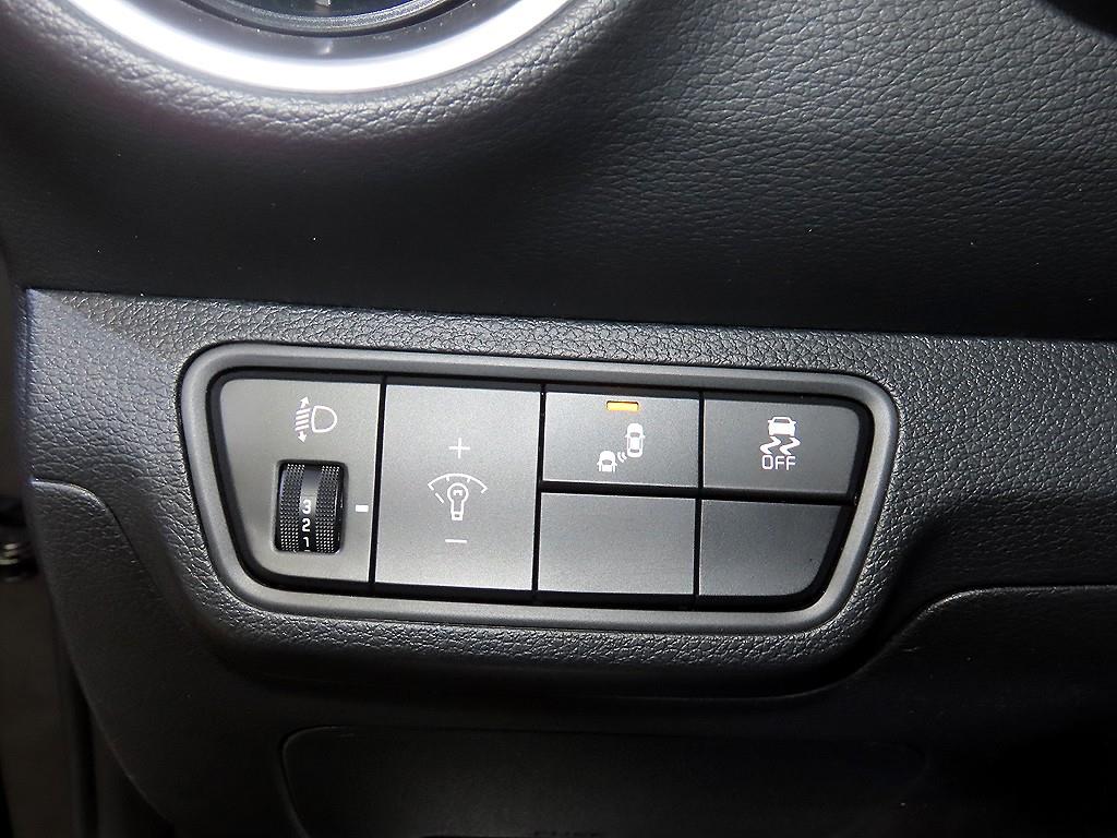 기아 더 뉴 K3 1.6 GT 5도어 시그니처 - 이미지 10