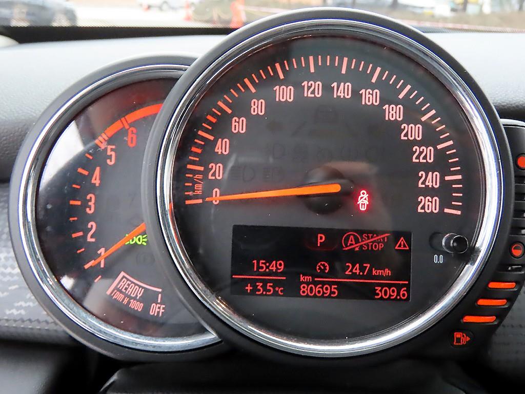 미니 쿠퍼(3세대) 1.5 D 미드 - 이미지 15