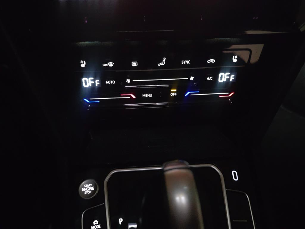 폭스바겐 파사트 GT(8세대) 2.0 TDI 프레스티지 - 이미지 15