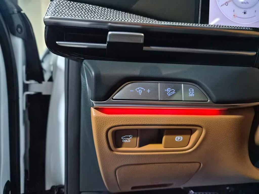 제네시스 뉴 GV80 2.5 가솔린 AWD 기본형 - 이미지 18