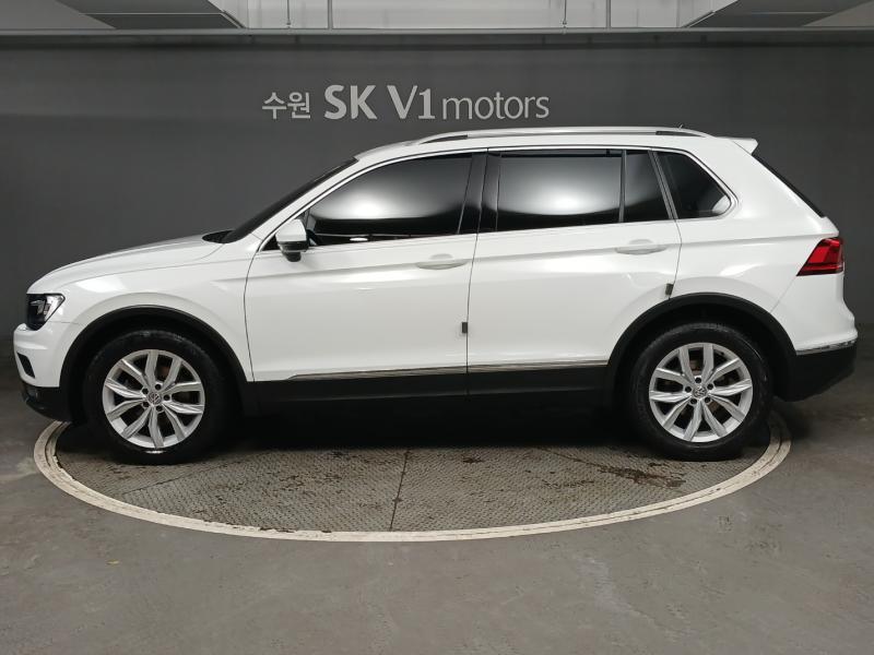 폭스바겐 티구안(2세대) 2.0 TDI 프리미엄 - 이미지 20