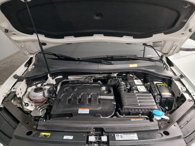 폭스바겐 티구안(2세대) 2.0 TDI 프리미엄 - 이미지 3