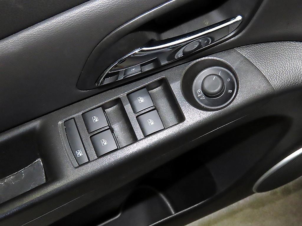 쉐보레 (대우) 크루즈 5도어 2.0 디젤 LTZ+ - 이미지 10