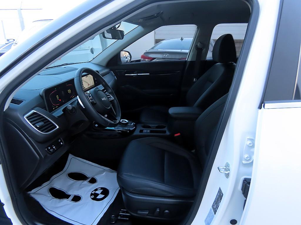 기아 더 뉴셀토스 1.6 가솔린 터보 2WD 시그니처 - 이미지 16