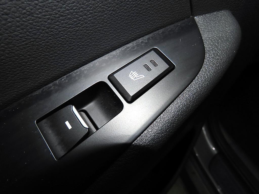 현대 신형 투싼 1.6 가솔린 2WD 모던 - 이미지 18