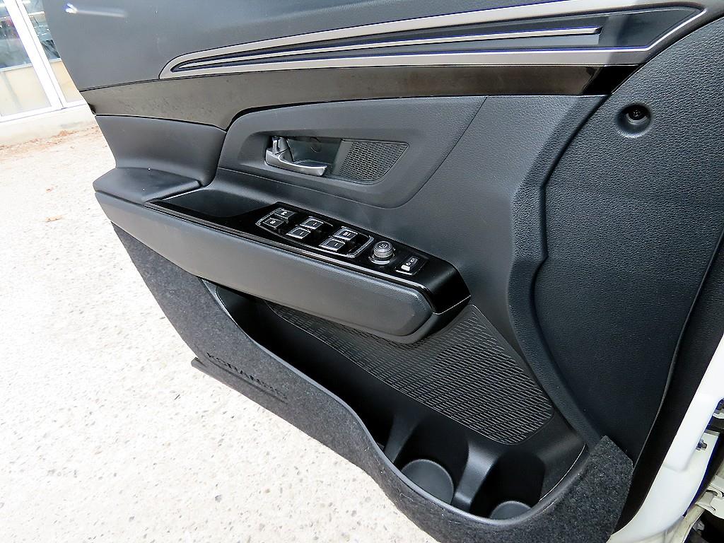 KG모빌리티(쌍용) 올 뉴코란도 1.5 가솔린 2WD C5 플러스 - 이미지 7