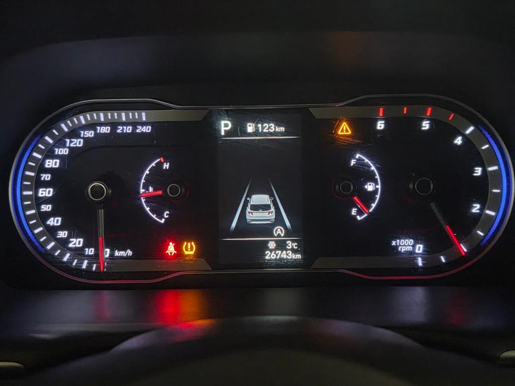 현대 더 올뉴투싼 2.0 디젤 AWD 모던 - 이미지 9