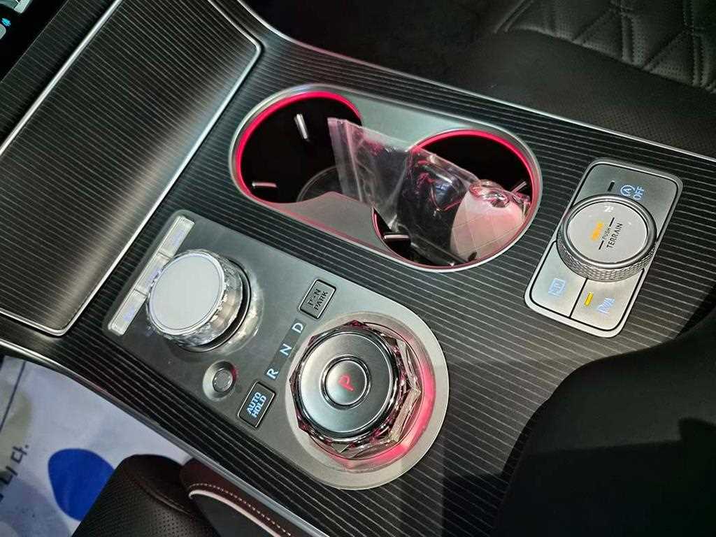 제네시스 GV80 쿠페 2.5 가솔린 AWD 기본형 - 이미지 11