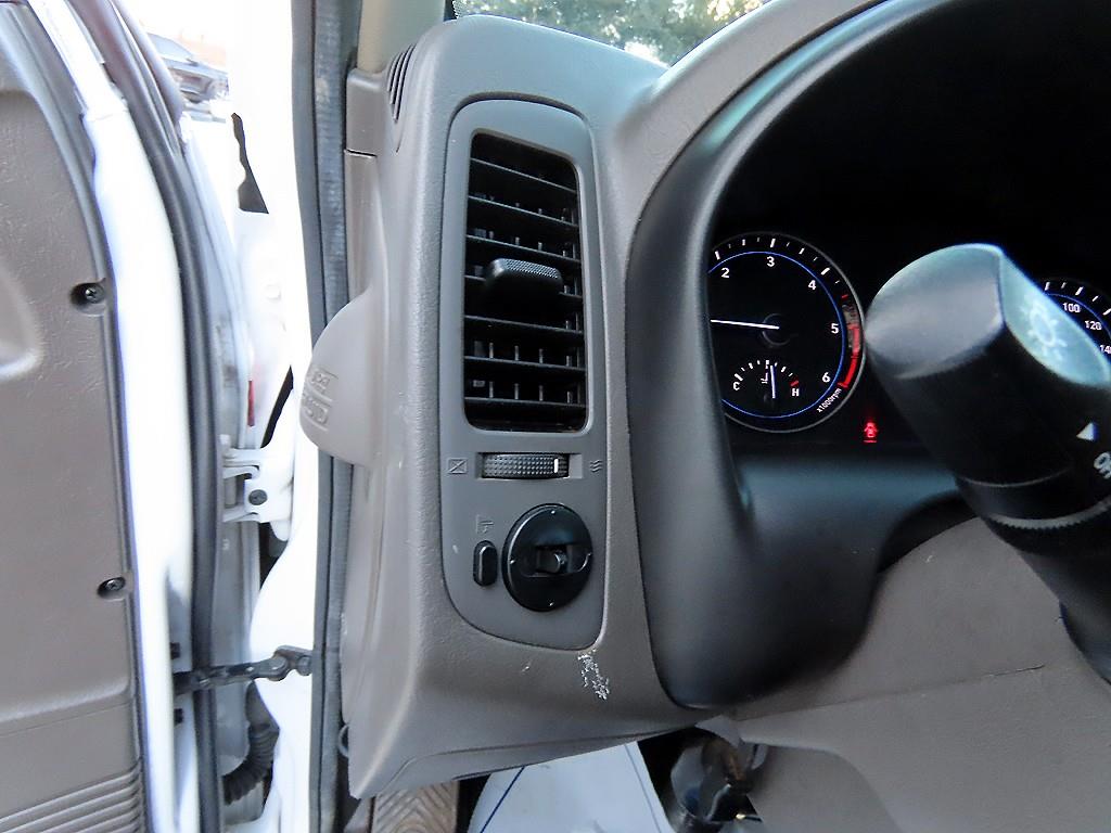 현대 포터II 내장탑차 더블캡 - 이미지 9