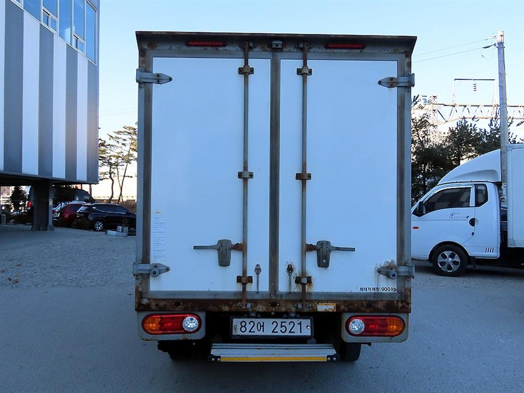 현대 포터II 내장탑차 더블캡 - 이미지 8