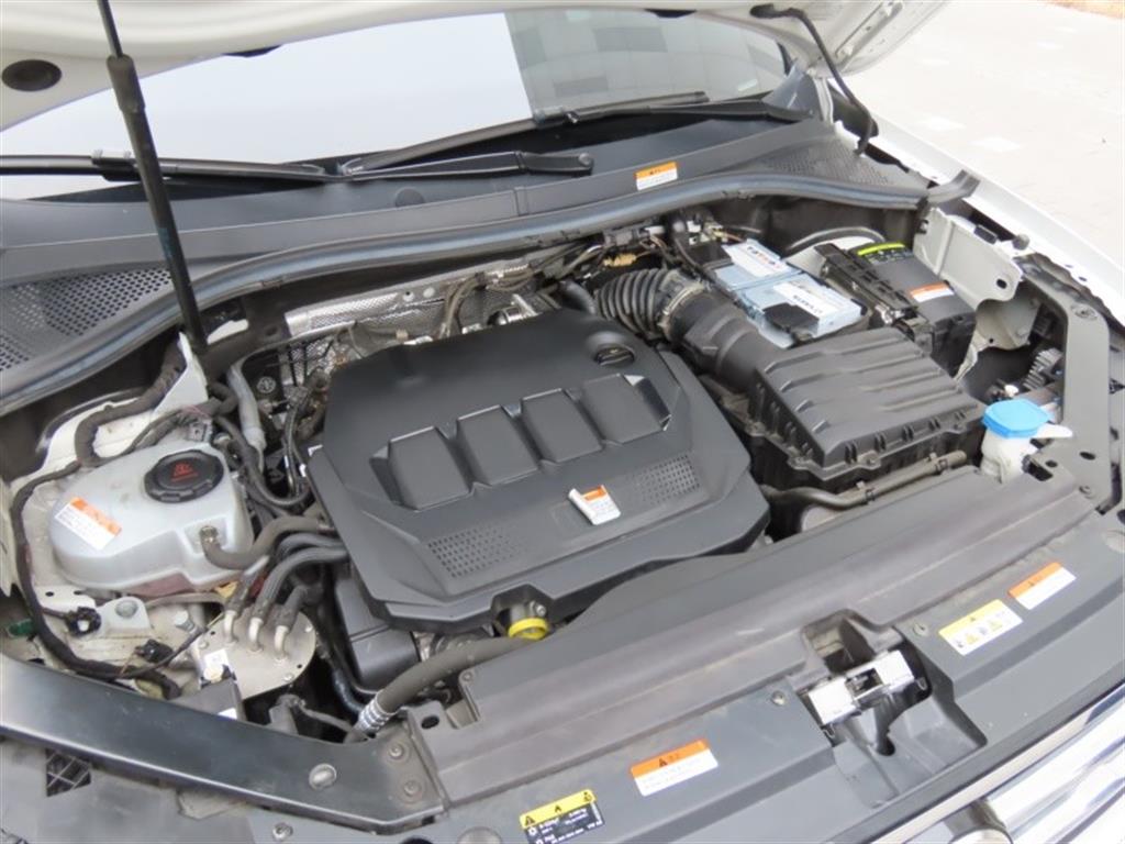 폭스바겐 티구안(2세대) 2.0 TDI 프레스티지 - 이미지 11