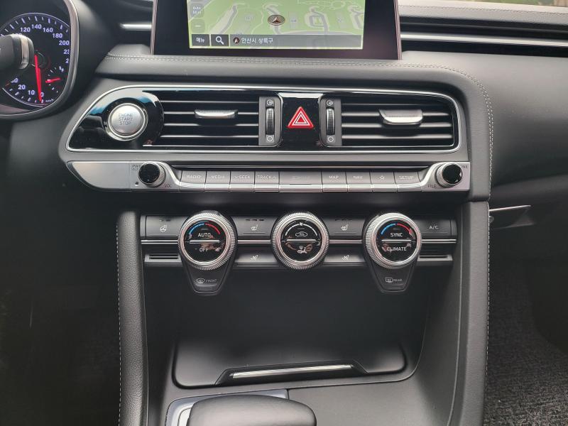 제네시스 G70 2.0T 슈프림 - 이미지 6