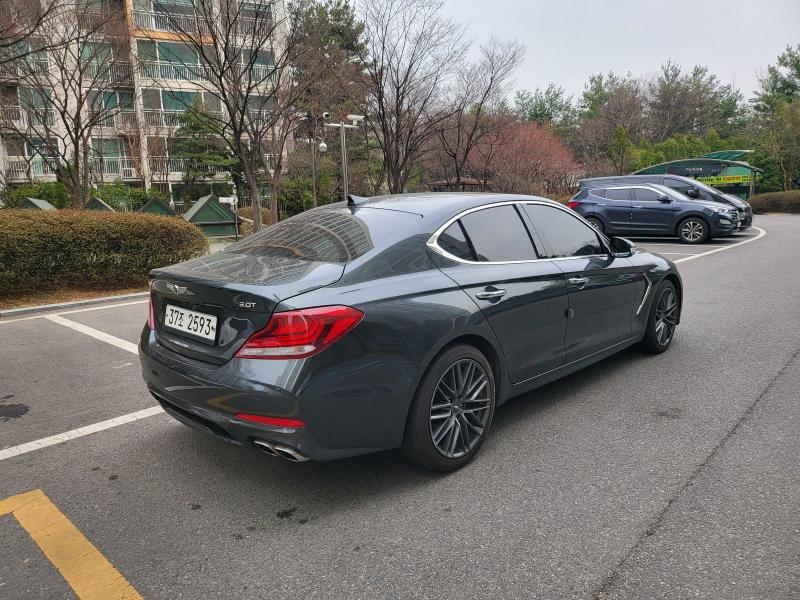 제네시스 G70 2.0T 슈프림 - 이미지 10