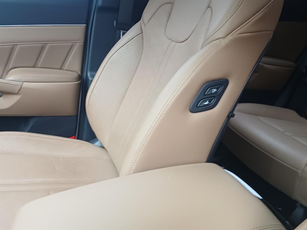 기아 더 뉴쏘렌토 하이브리드(MQ4) 1.6 HEV 2WD 시그니처