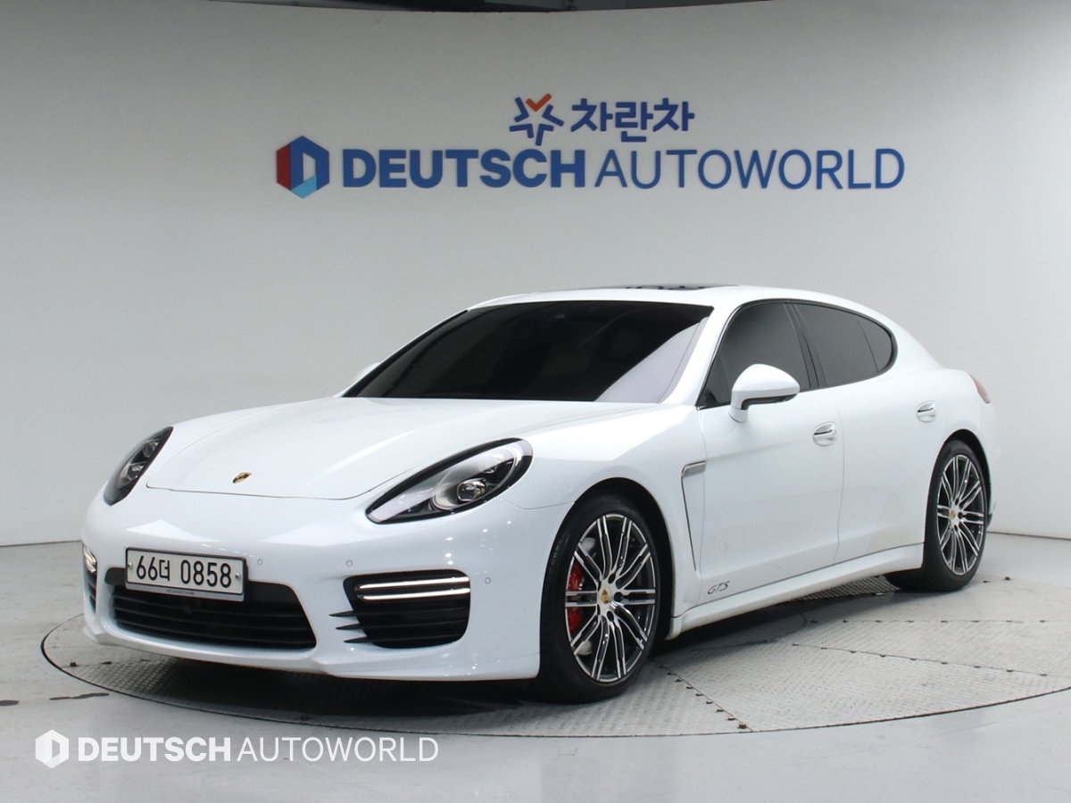 포르쉐 파나메라 4.8 GTS - 이미지 2