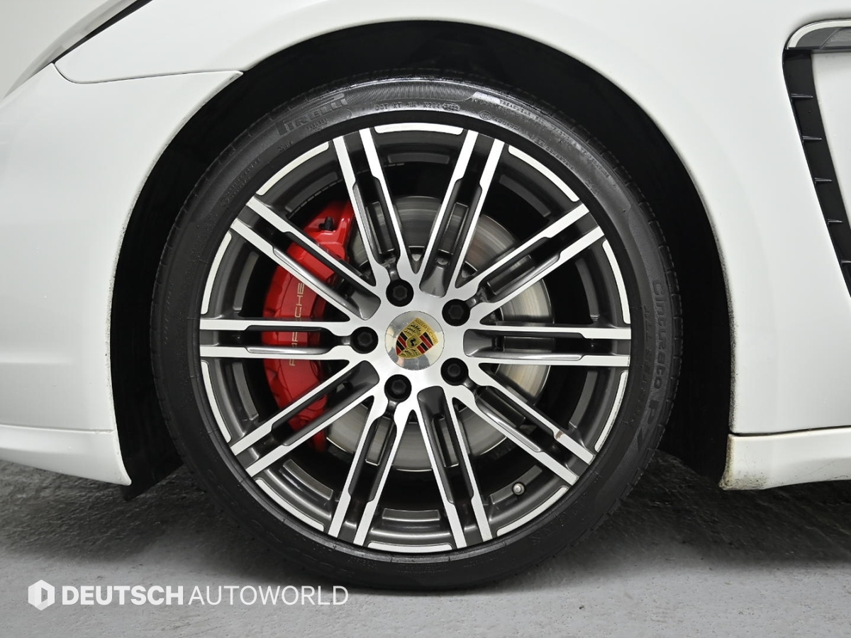 포르쉐 파나메라 4.8 GTS - 이미지 7