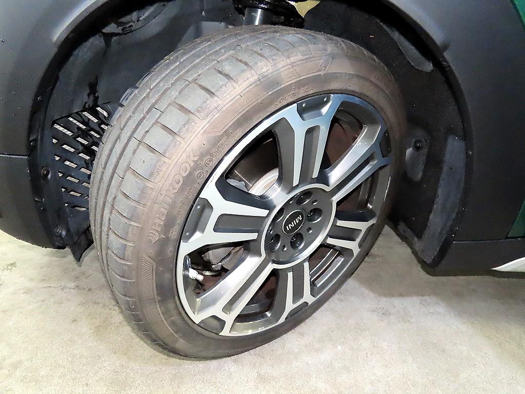 미니 컨트리맨(2세대) 2.0 S ALL4 - 이미지 9