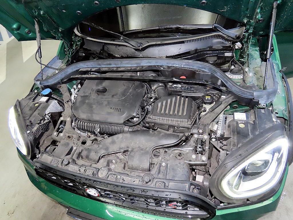 미니 컨트리맨(2세대) 2.0 S ALL4 - 이미지 3