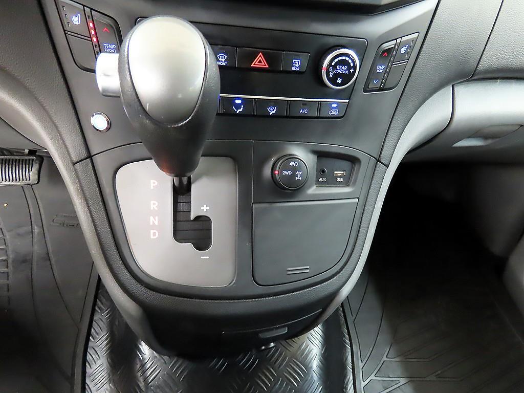 현대 더 뉴그랜드스타렉스 어린이버스 15인승 4WD - 이미지 20