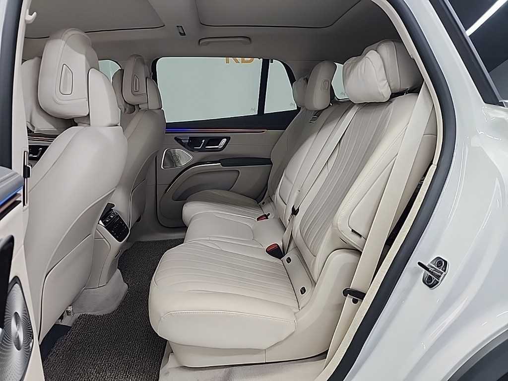 벤츠 EQS SUV EQS 450 4매틱 - 이미지 12