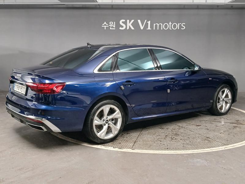 아우디 A4(5세대) 40 TFSI 프리미엄 - 이미지 17