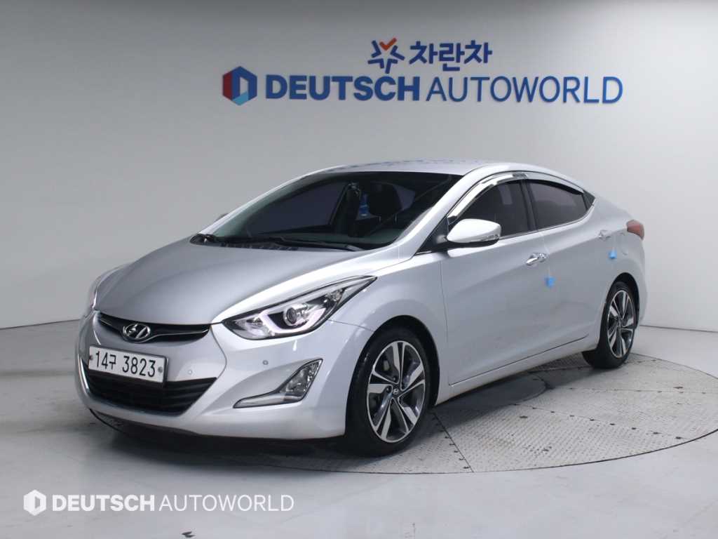 현대 더 뉴아반떼MD 1.6 GDi 텐밀리언 리미티드 - 이미지 13