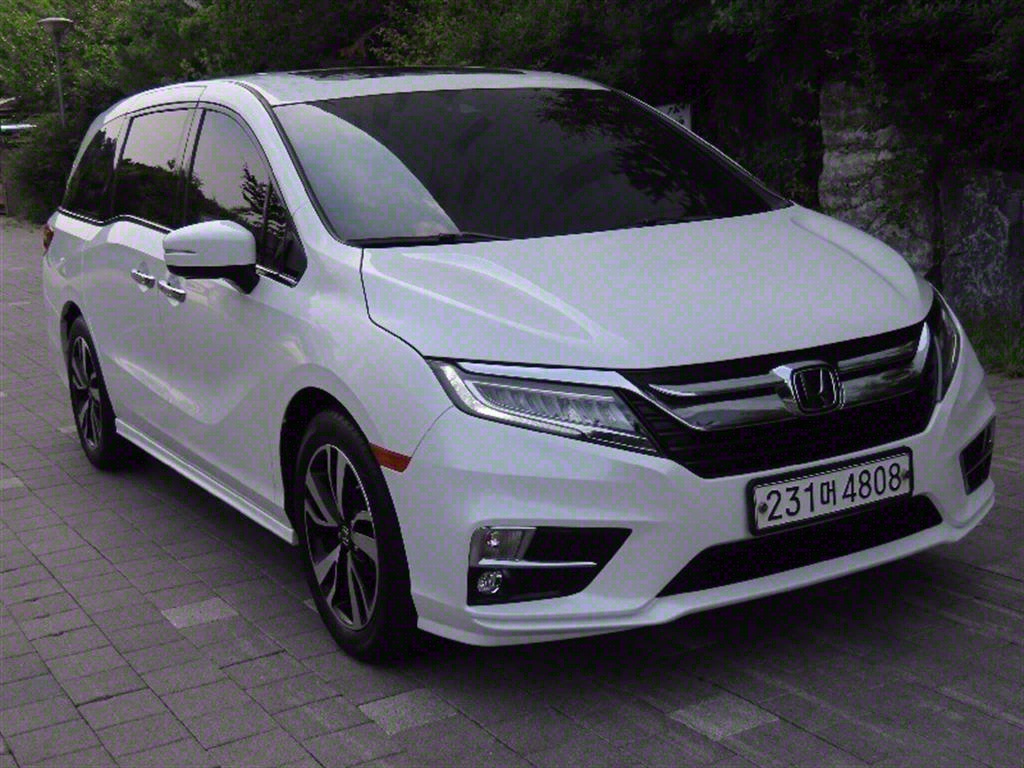 혼다 오딧세이(5세대) 3.5 V6 - 이미지 8