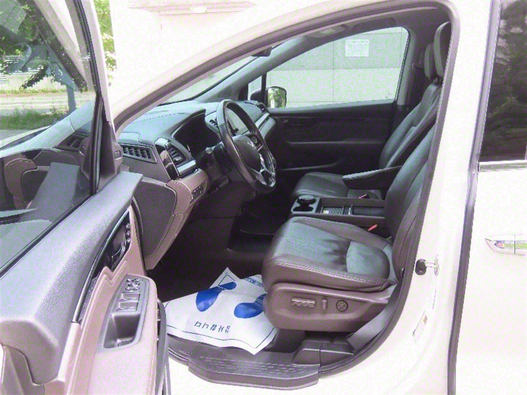 혼다 오딧세이(5세대) 3.5 V6 - 이미지 9