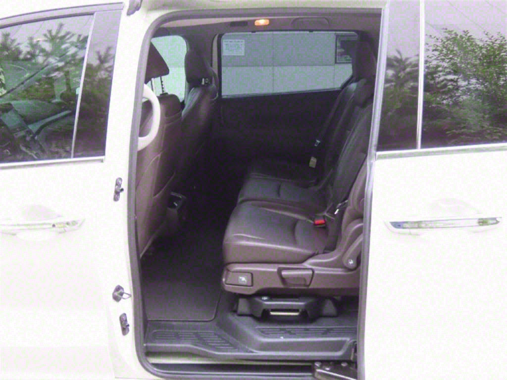 혼다 오딧세이(5세대) 3.5 V6 - 이미지 20