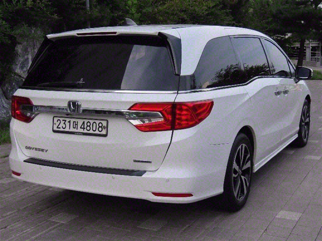 혼다 오딧세이(5세대) 3.5 V6 - 이미지 17
