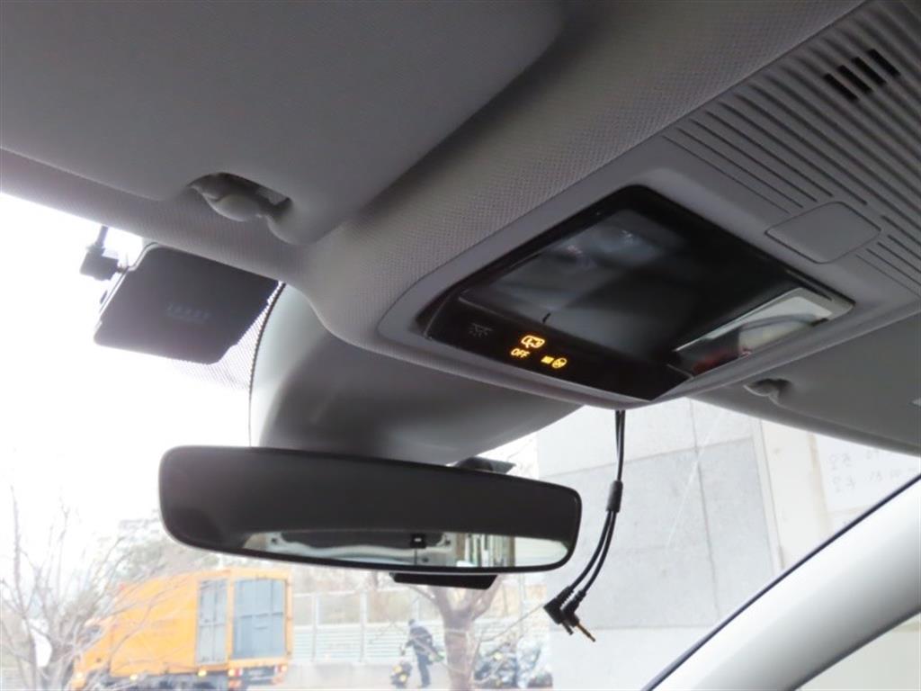 폭스바겐 골프(8세대) 2.0 TDI 프리미엄 - 이미지 2