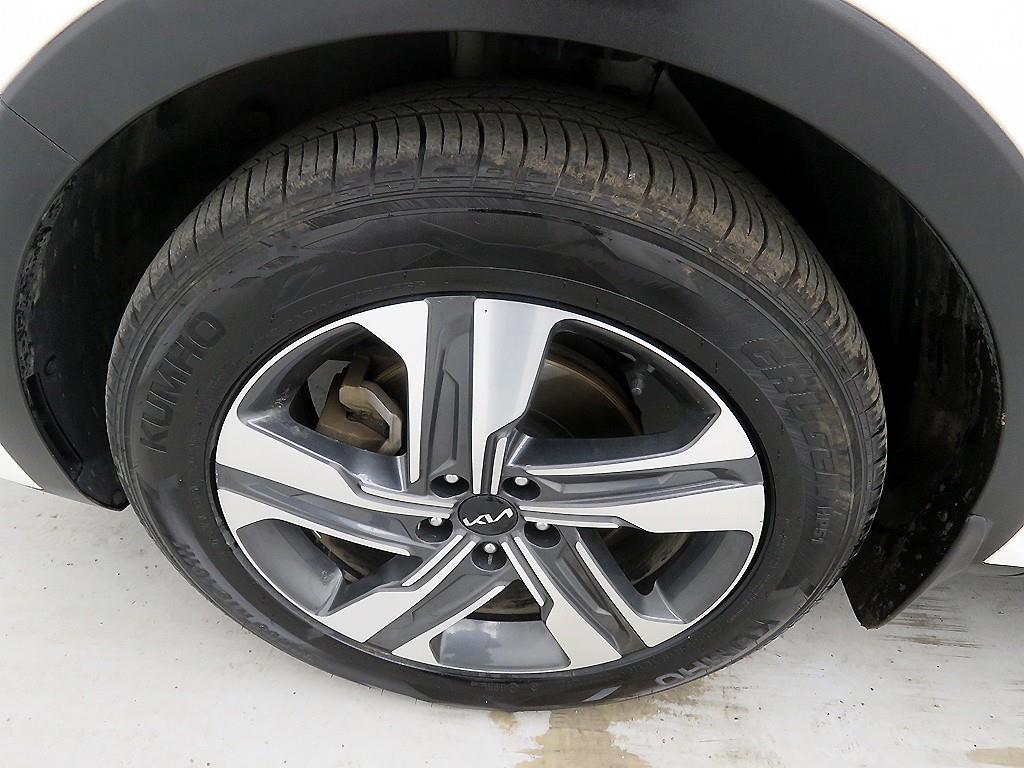 기아 신형쏘렌토 하이브리드(MQ4) 1.6 HEV 4WD 시그니처 - 이미지 3