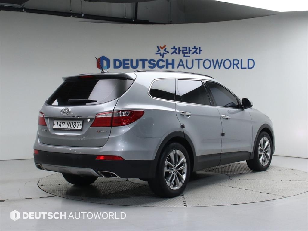 현대 맥스크루즈 디젤 R2.2 2WD 익스클루시브 스페셜 - 이미지 4